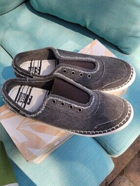 NWT | Billabong Memory Foam Jetty Slip-On Sneakers